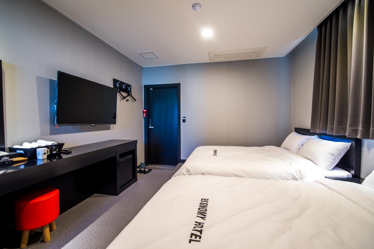 Ekonomy Hotel Jeongseon Esterno foto